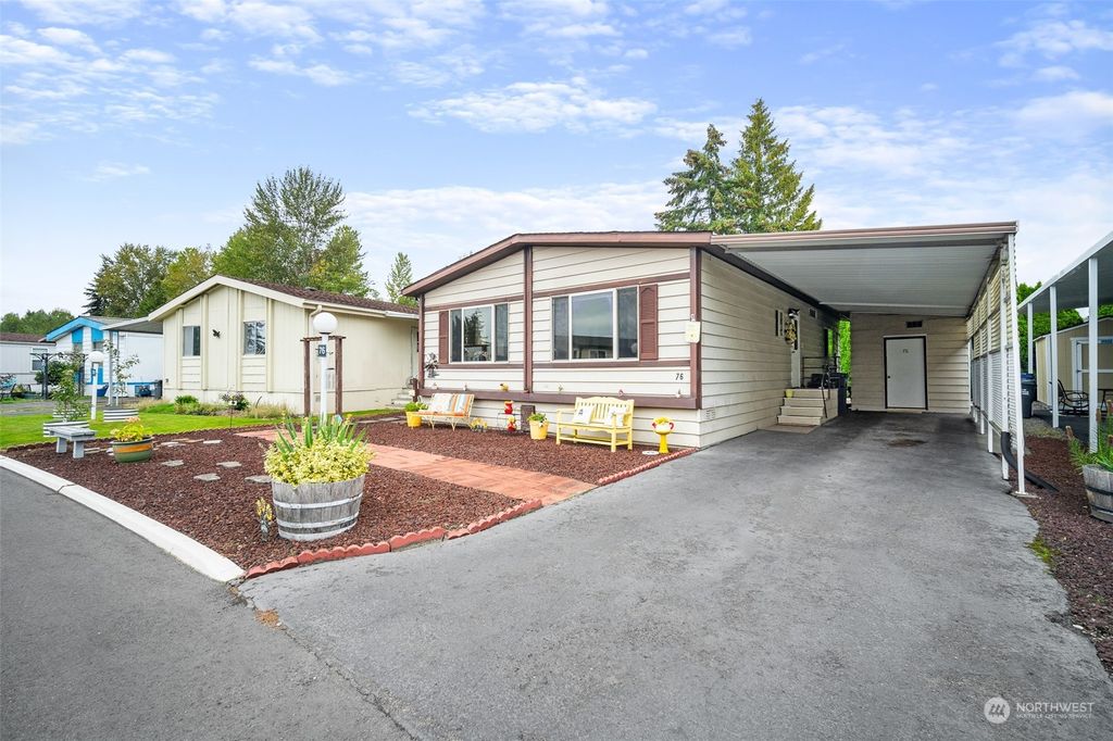 Photo of 5900 64th Street NE #76, Marysville, WA 98270 (MLS # 2290995)