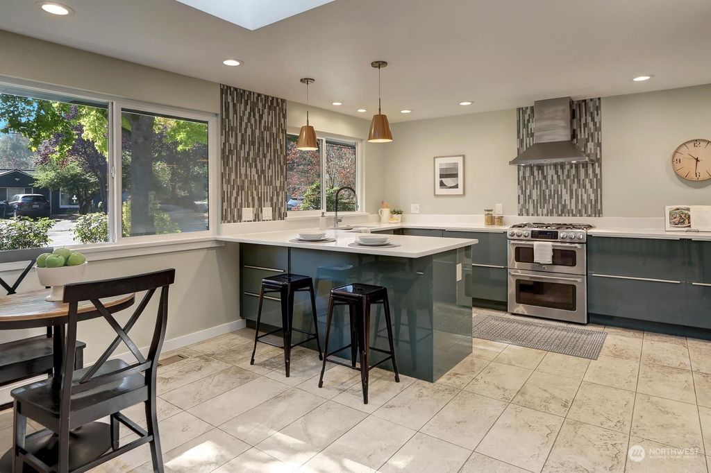Photo of 3608 NE 103rd Street, Seattle, WA 98125 (MLS # 2004829)