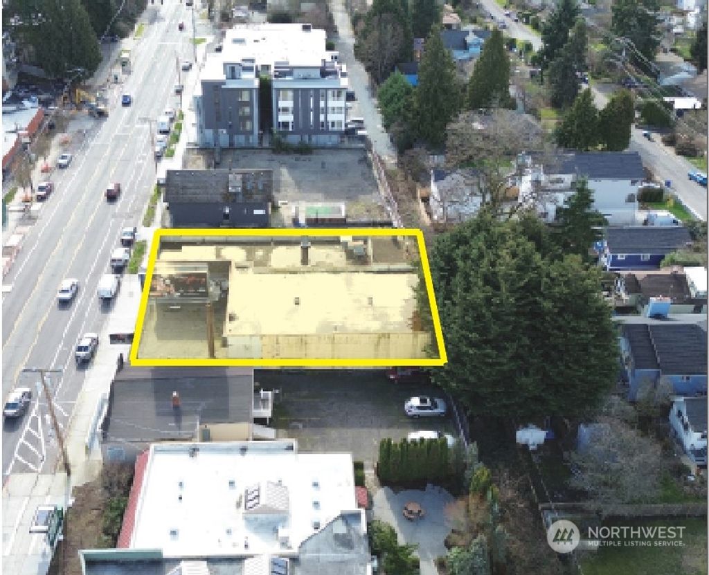 Photo of 9739 Greenwood Avenue N, Seattle, WA 98103 (MLS # 2321024)