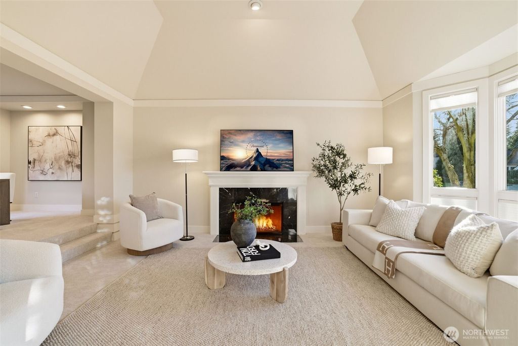 Photo of 1778 Bellevue Way NE, Bellevue, WA 98004 (MLS # 2470629)