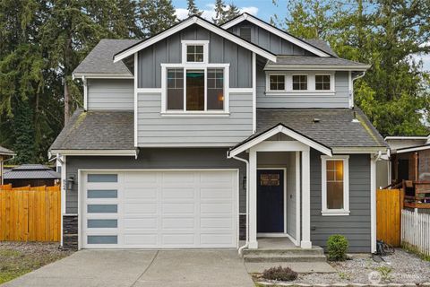 Photo of 824 99th Street S, Tacoma, WA 98444 (MLS # 2506884)