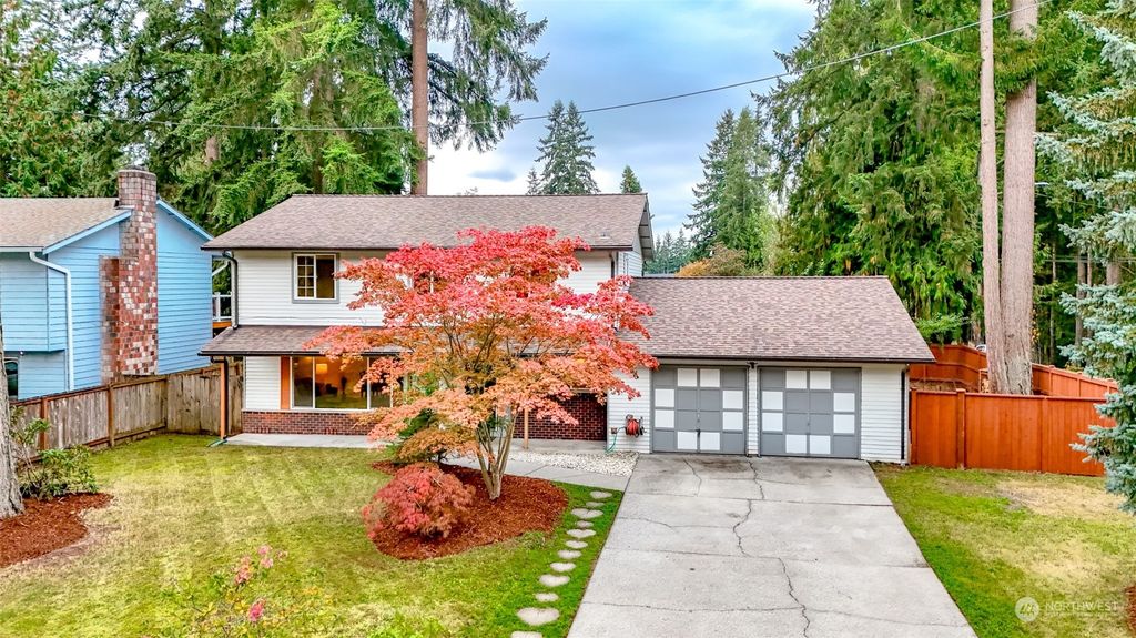 Photo of 5108 128th Place NE, Marysville, WA 98271 (MLS # 2302770)