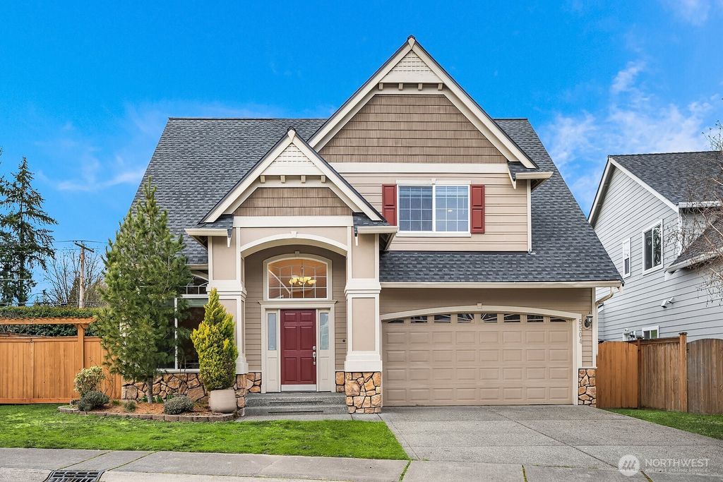 Photo of 5504 NE 13th Place, Renton, WA 98059 (MLS # 2333130)