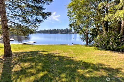 Photo of 1131 E Timberlake Drive E, Shelton, WA 98584 (MLS # 2520298)