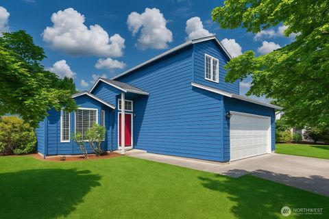 Photo of 1819 SE 173rd Avenue, Vancouver, WA 98683 (MLS # 2388812)