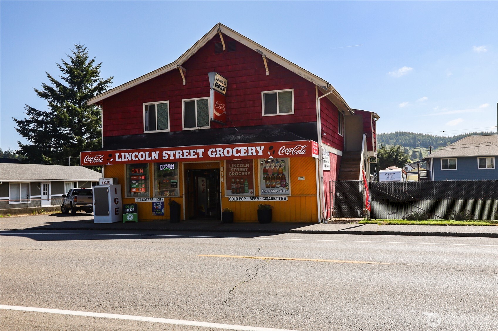 814 Lincoln Street