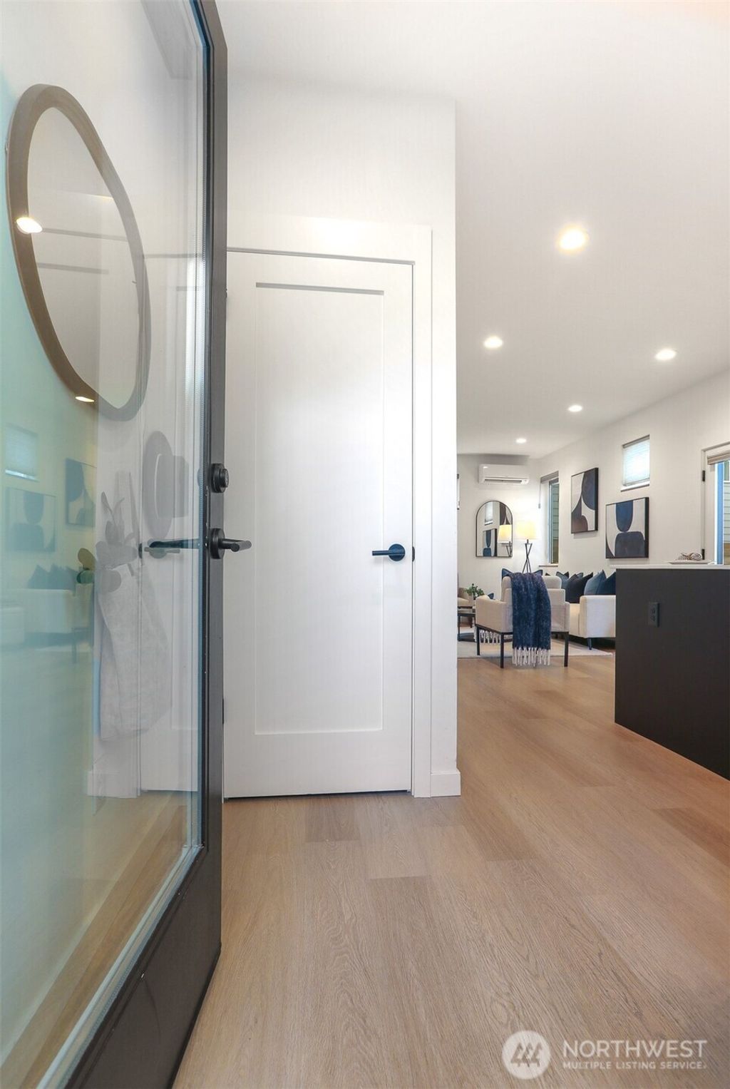 Photo of 10344 Wallingford Avenue N, Seattle, WA 98133 (MLS # 2478385)