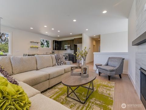 Photo of 11624 42nd Avenue S, Tukwila, WA 98168 (MLS # 2458406)