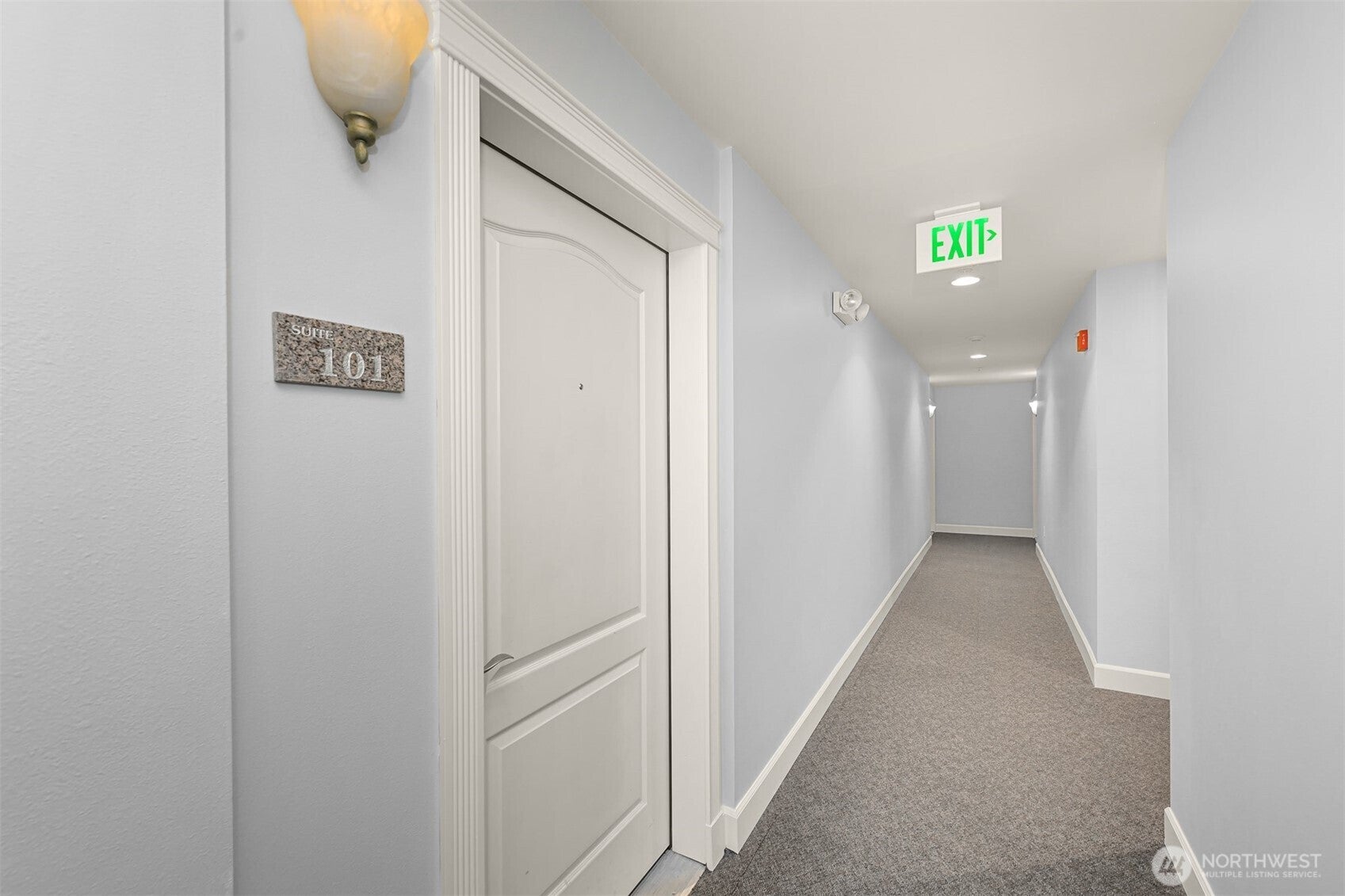 251 W Bakerview Road 101