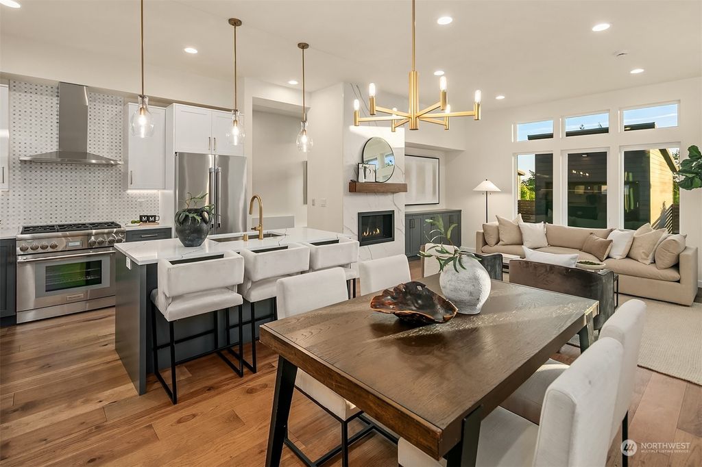 Photo of 1729 1st Street, Kirkland, WA 98033 (MLS # 2237280)
