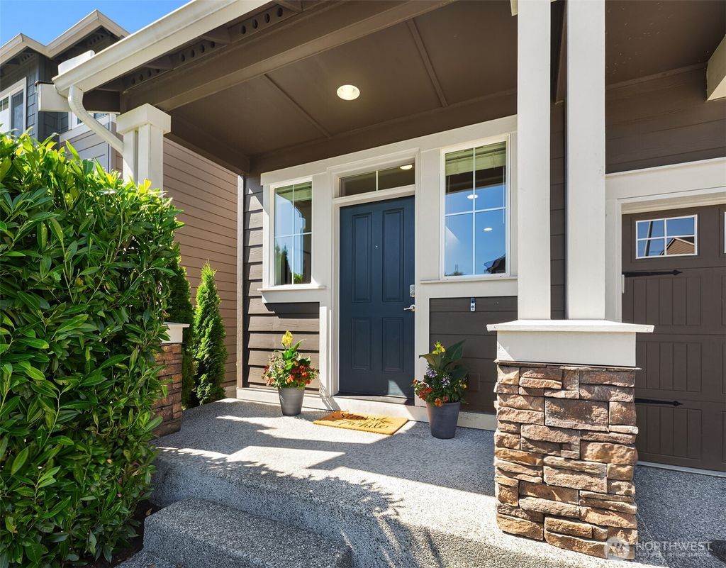 Photo of 12611 37th Place NE, Lake Stevens, WA 98258 (MLS # 2401947)