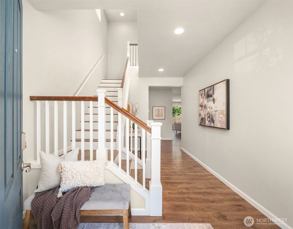 Photo of 12611 37th Place NE, Lake Stevens, WA 98258 (MLS # 2401947)