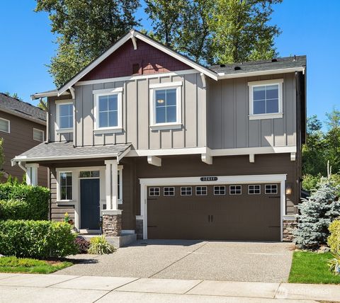 Photo of 12611 37th Place NE, Lake Stevens, WA 98258 (MLS # 2401947)