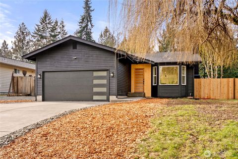 Photo of 15618 88th Avenue E, Puyallup, WA 98375 (MLS # 2480955)