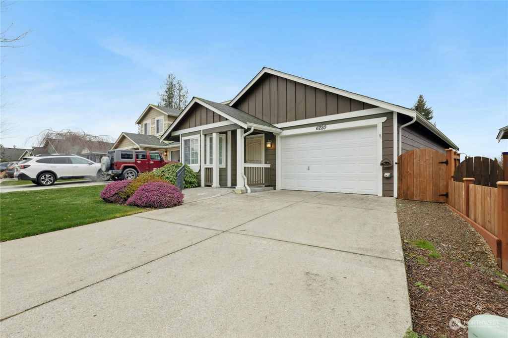 Photo of 6220 73rd Avenue NE, Marysville, WA 98270 (MLS # 2328612)