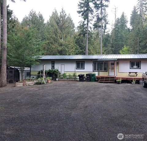 Photo of 251 N Mt. Washington Drive, Hoodsport, WA 98548 (MLS # 2438470)