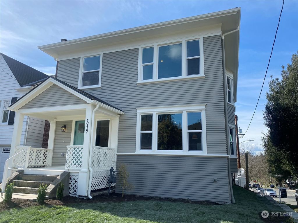 Photo of 1717 1st Avenue N #1, Seattle, WA 98109 (MLS # 2210398)