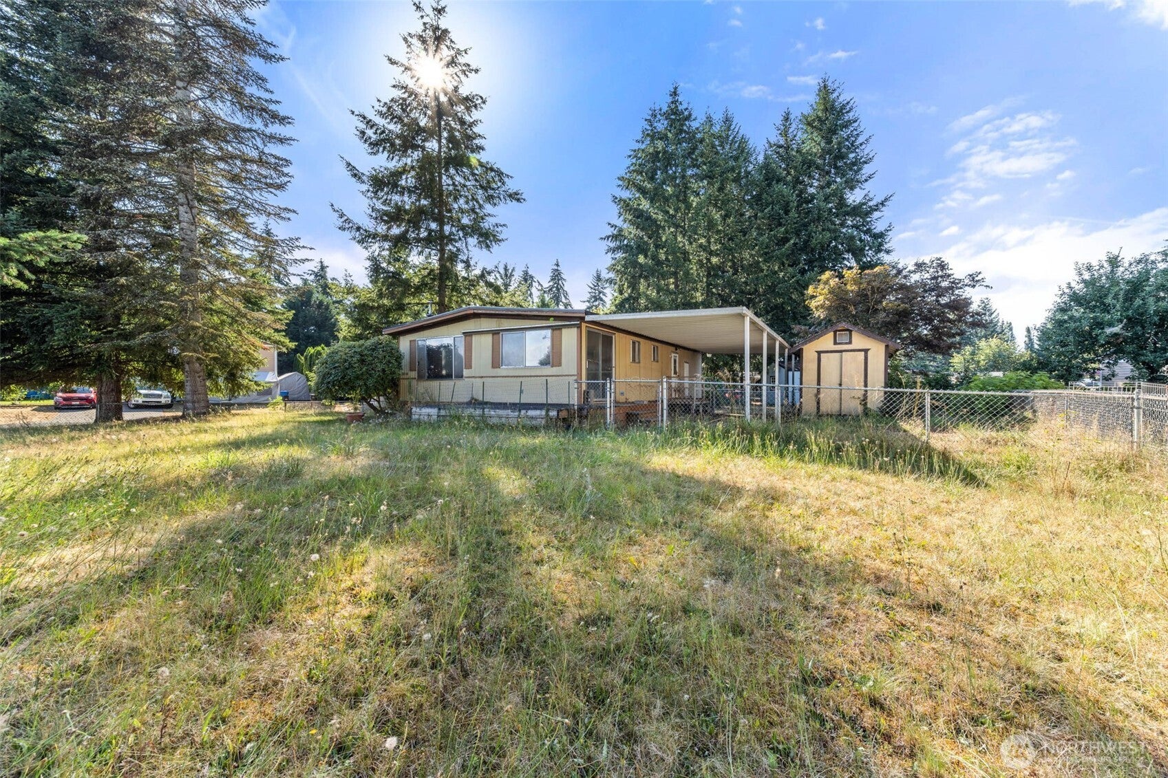 13614 Cedar Cir E