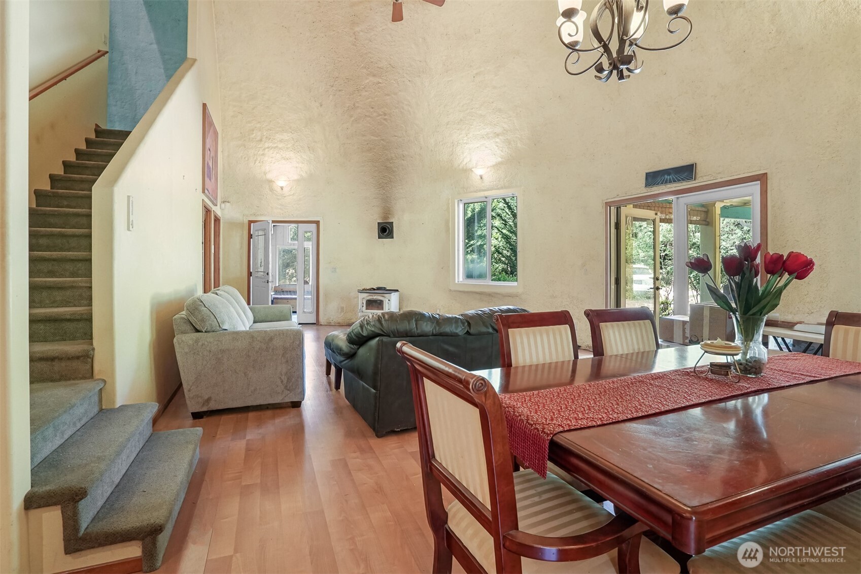 14831 Rainier View Drive SE