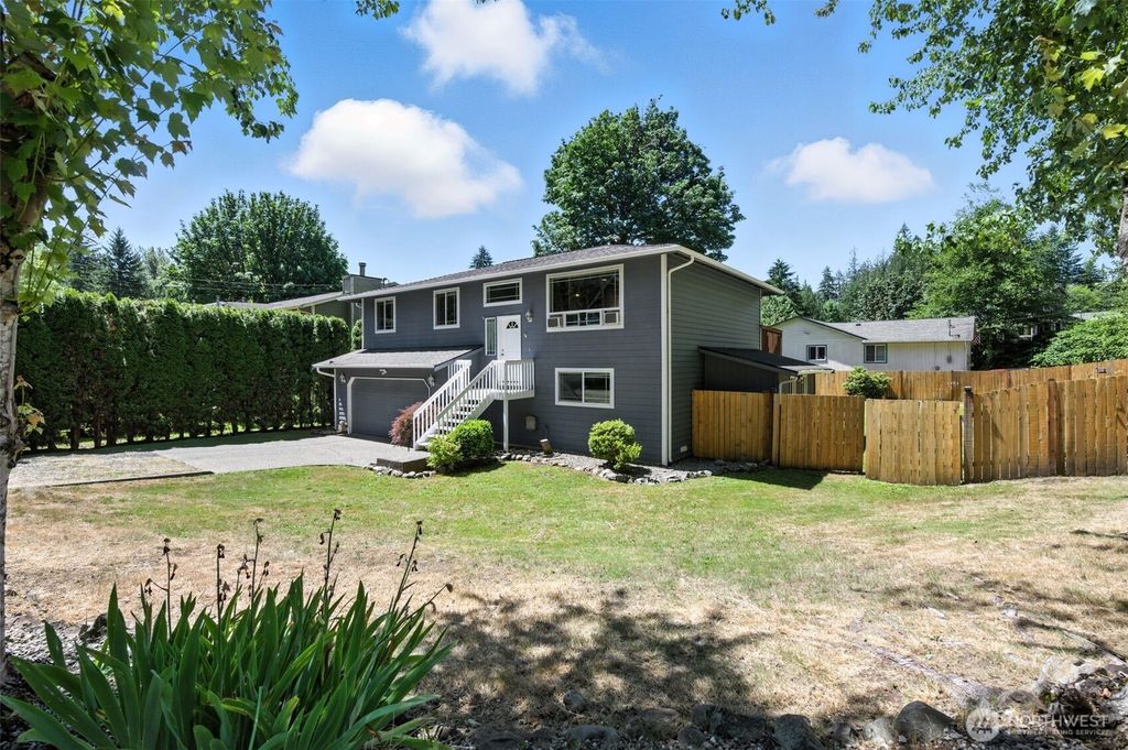 Photo of 11306 192nd Drive NE, Arlington, WA 98223 (MLS # 2411939)