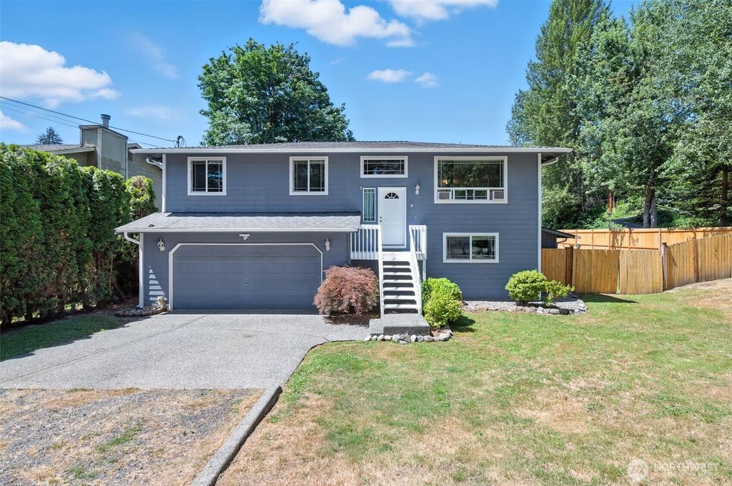 Photo of 11306 192nd Drive NE, Arlington, WA 98223 (MLS # 2411939)