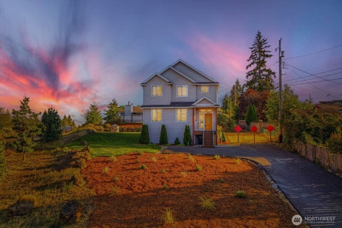Photo of 1016 E 40th Street, Tacoma, WA 98404 (MLS # 2584187)