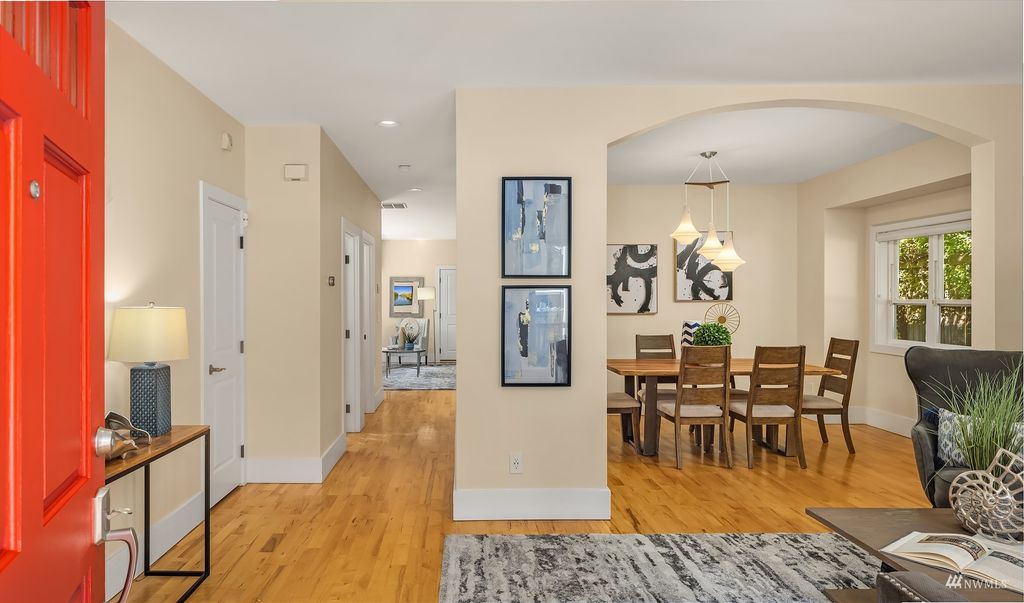 Photo of 3201 36th Avenue S, Seattle, WA 98144 (MLS # 1984939)