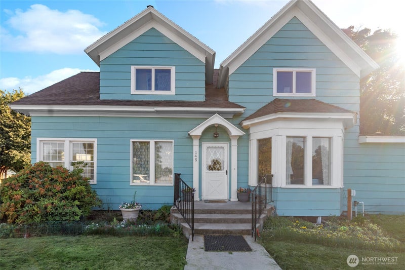 145 W Cooper Avenue