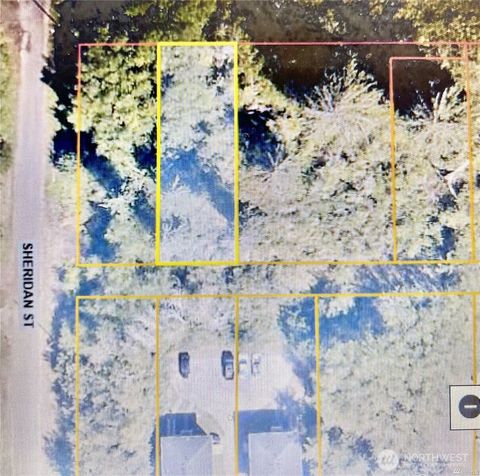 Photo of 5 Tecumseh Street, Aberdeen, WA 98520 (MLS # 2422838)