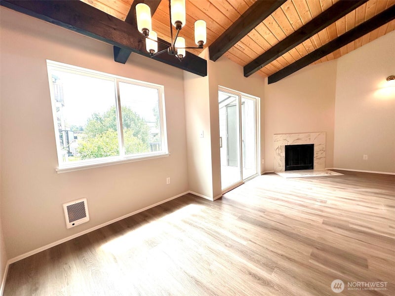 2020 Grant Avenue S C301
