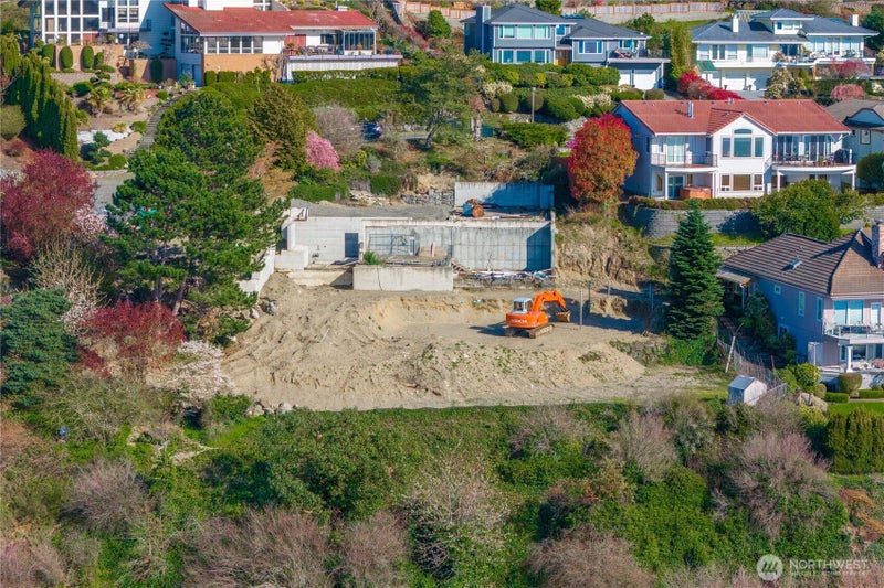 38 Puget Drive
