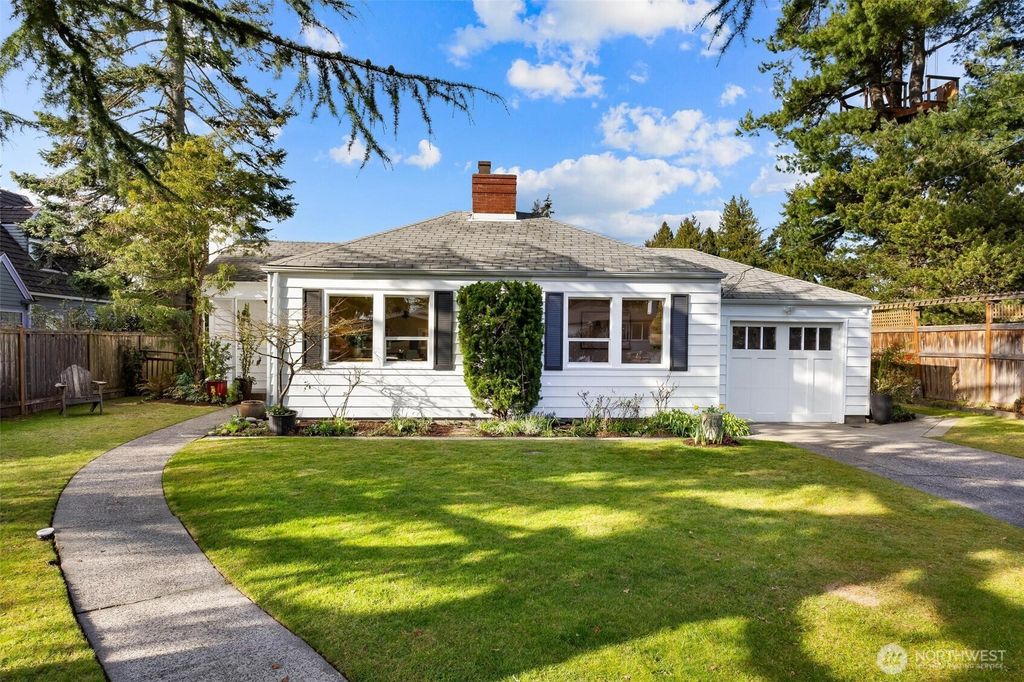 Photo of 1910 NW 97th Street, Seattle, WA 98117 (MLS # 2500618)