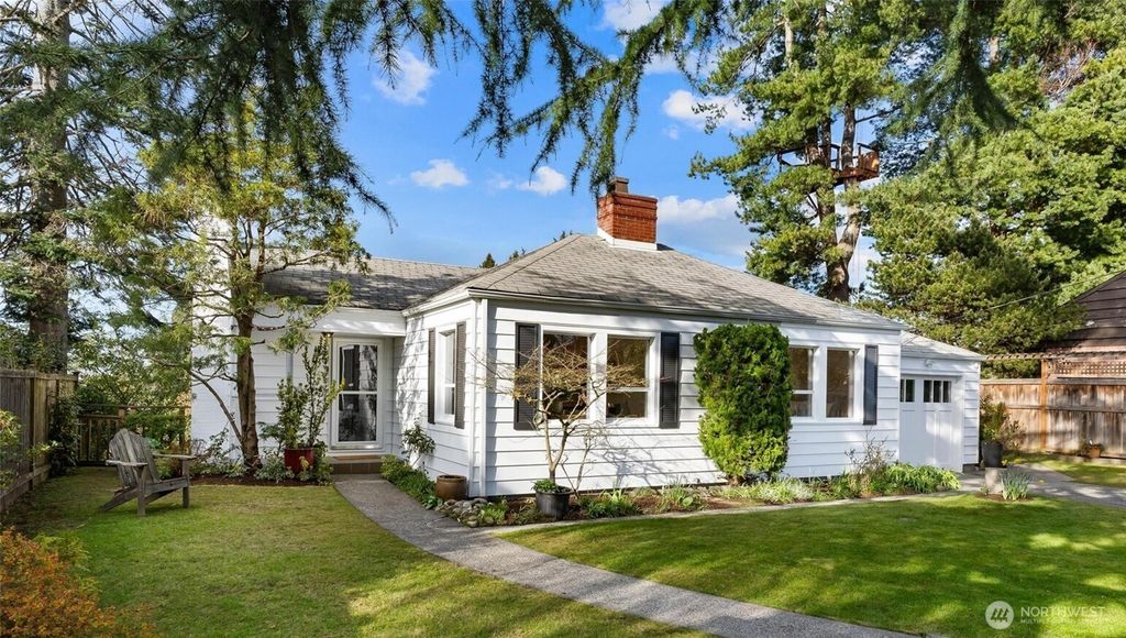 Photo of 1910 NW 97th Street, Seattle, WA 98117 (MLS # 2500618)