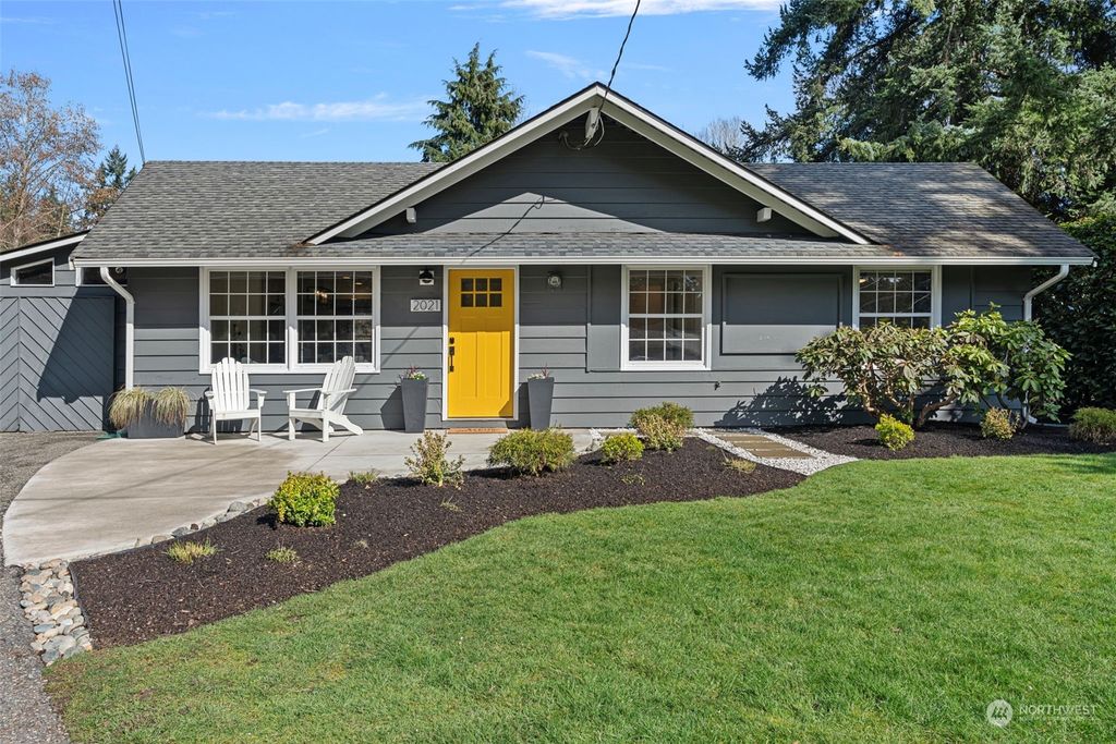 Photo of 2021 211th Place SW, Lynnwood, WA 98036 (MLS # 2207284)