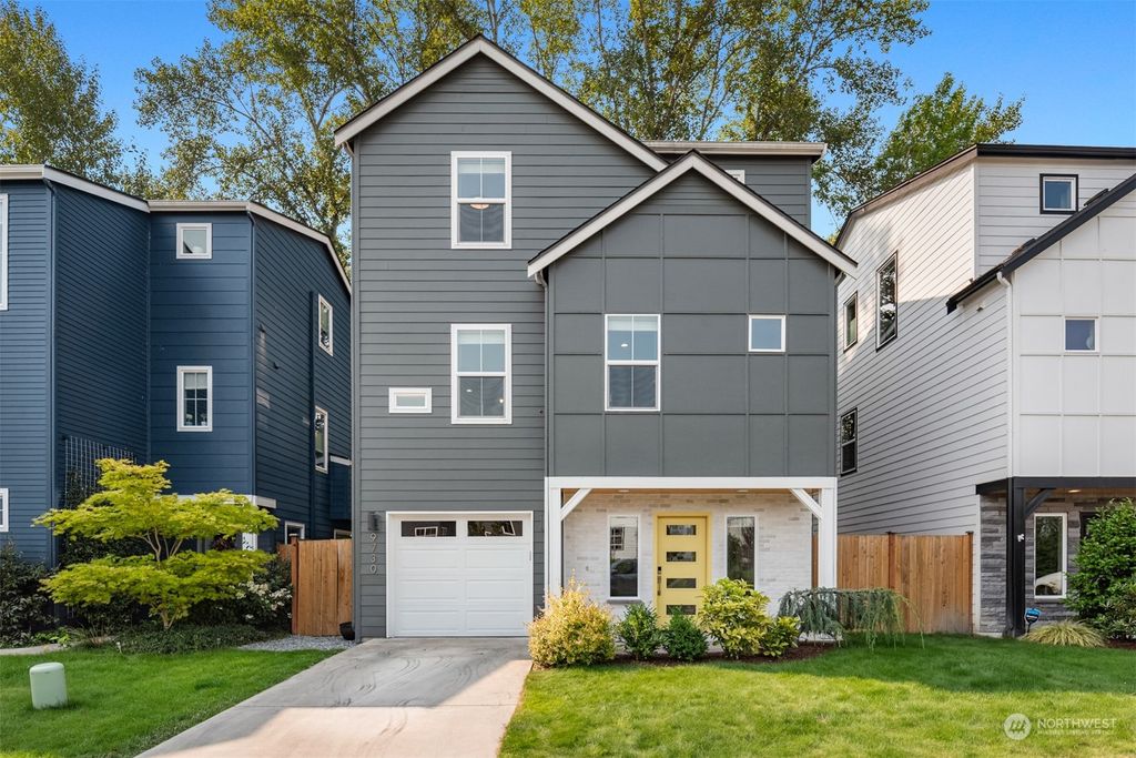 Photo of 9730 Lindsay Place S, Seattle, WA 98118 (MLS # 2273582)