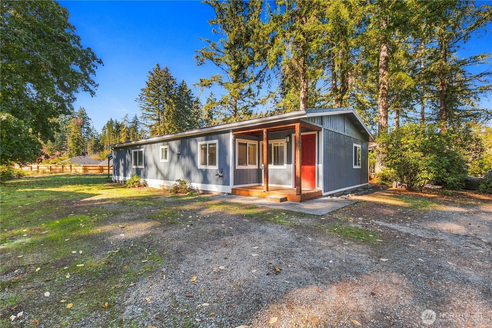 14002 Sandy Point West NW