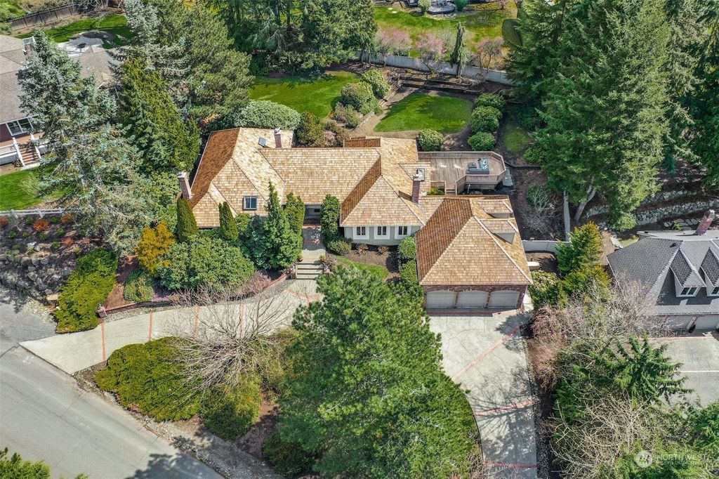 Photo of 14360 155th Avenue NE, Woodinville, WA 98072 (MLS # 2050303)