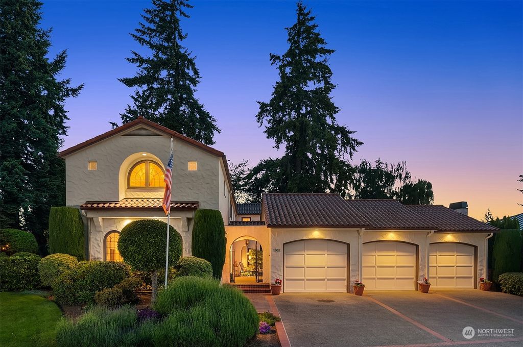 Photo of 1503 Parkside Drive E, Seattle, WA 98112 (MLS # 2077135)