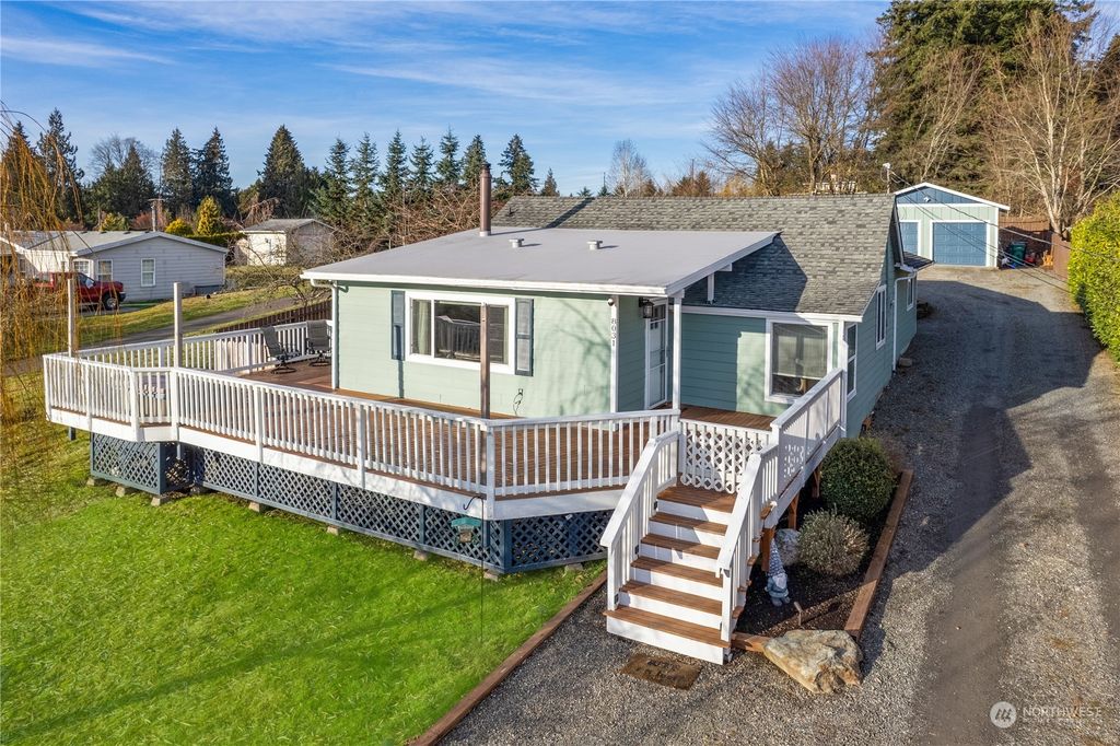 Photo of 8031 30th Street SE, Lake Stevens, WA 98258 (MLS # 2022877)