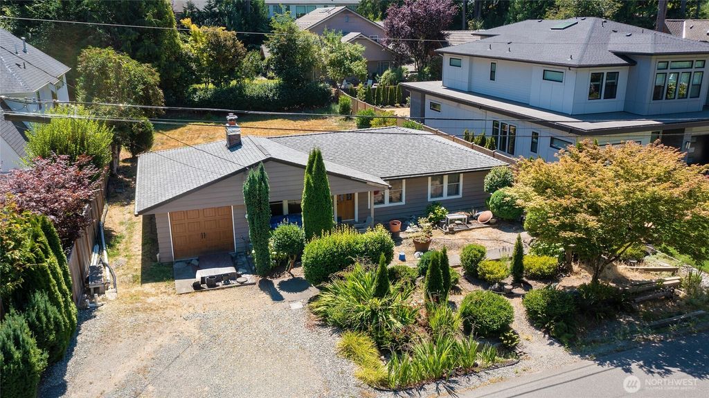 Photo of 10425 SE 20th Street, Bellevue, WA 98004 (MLS # 2414096)