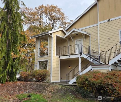 Photo of 8113 Custer Rd. SW Rd #E-5, Lakewood, WA 98499 (MLS # 2455684)