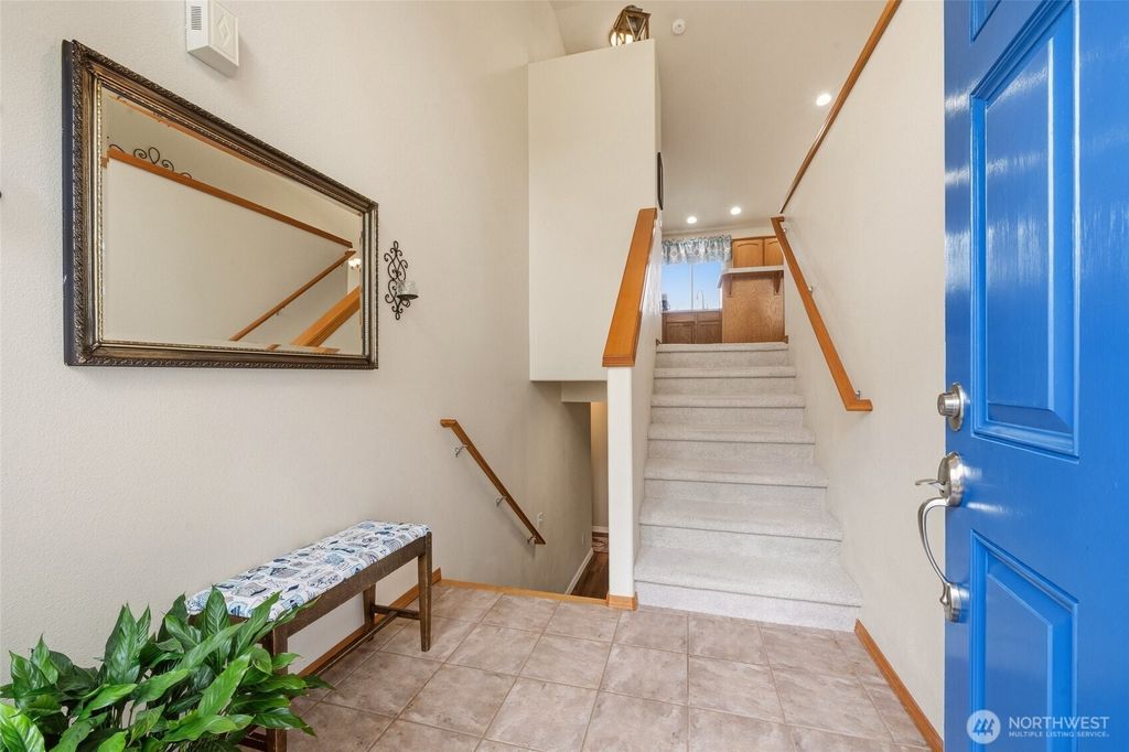 Photo of 9608 25th Drive SE, Everett, WA 98208 (MLS # 2508313)