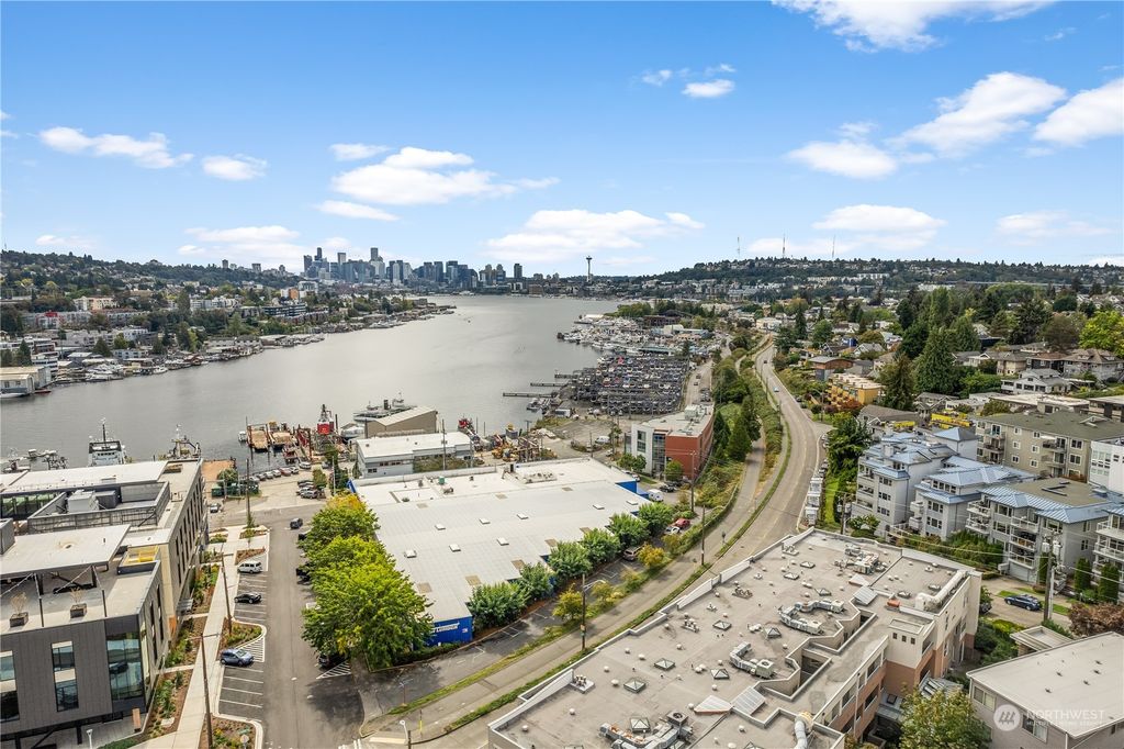Photo of 3919 Latona Avenue NE #403, Seattle, WA 98105 (MLS # 2291923)
