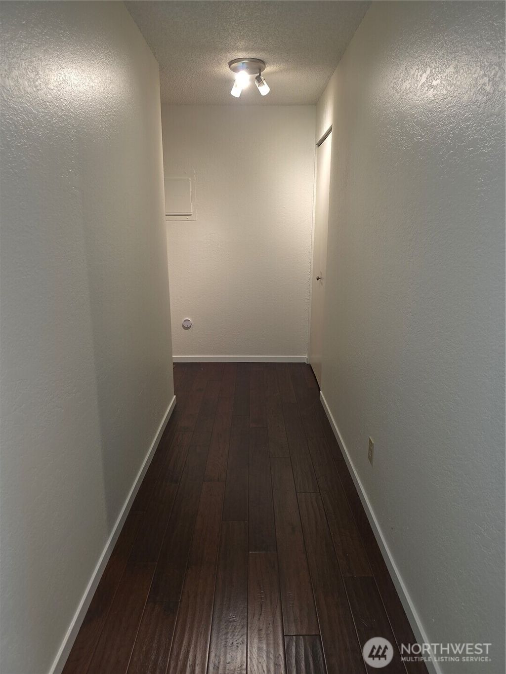 Photo of 12840 SE 40th Court #B12, Bellevue, WA 98006 (MLS # 2392820)