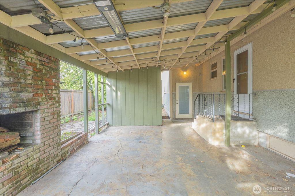 listing image 9367224117858844295