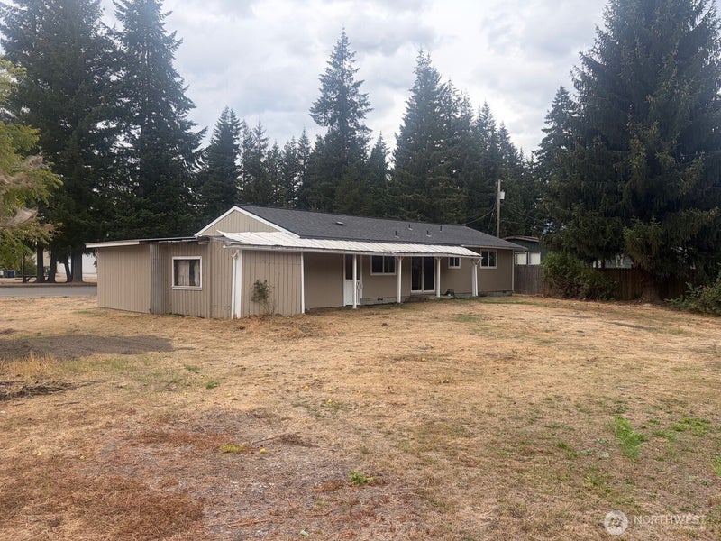 900 Mountain Loop Hwy