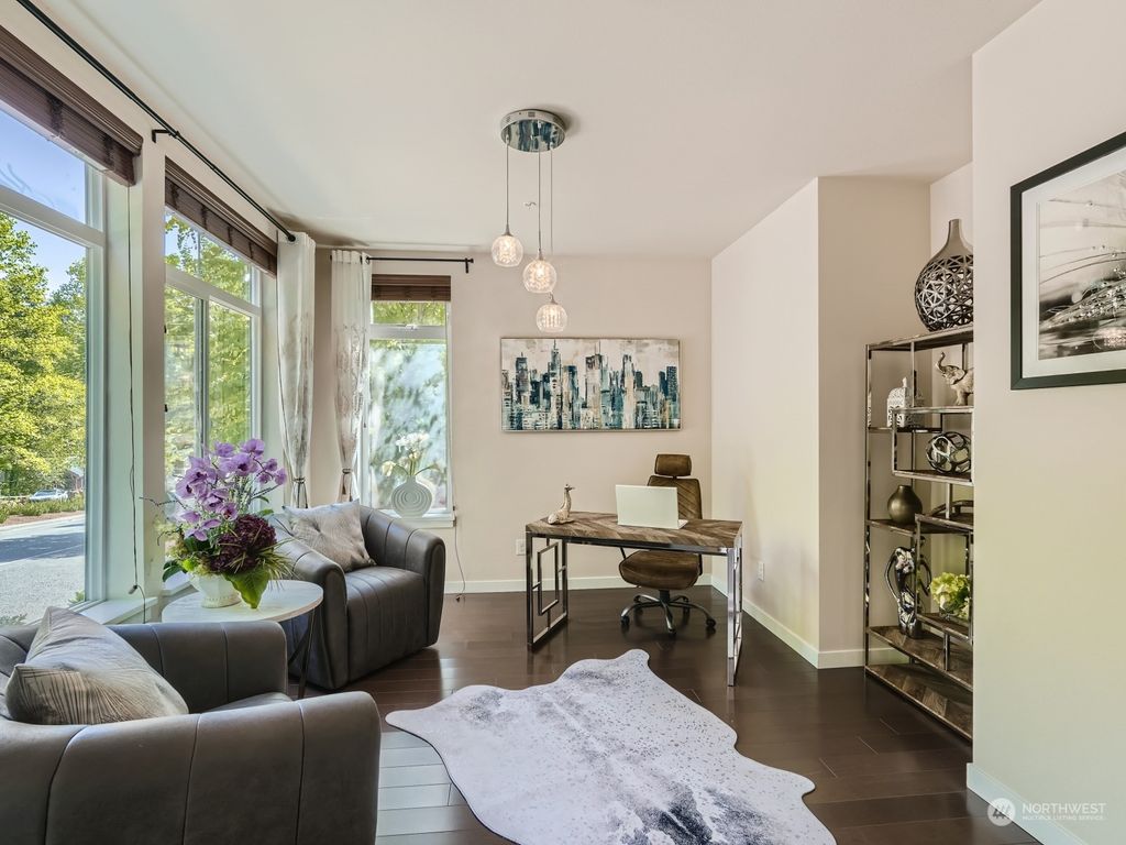 Photo of 2141 NW Talus Drive, Issaquah, WA 98027 (MLS # 2065081)