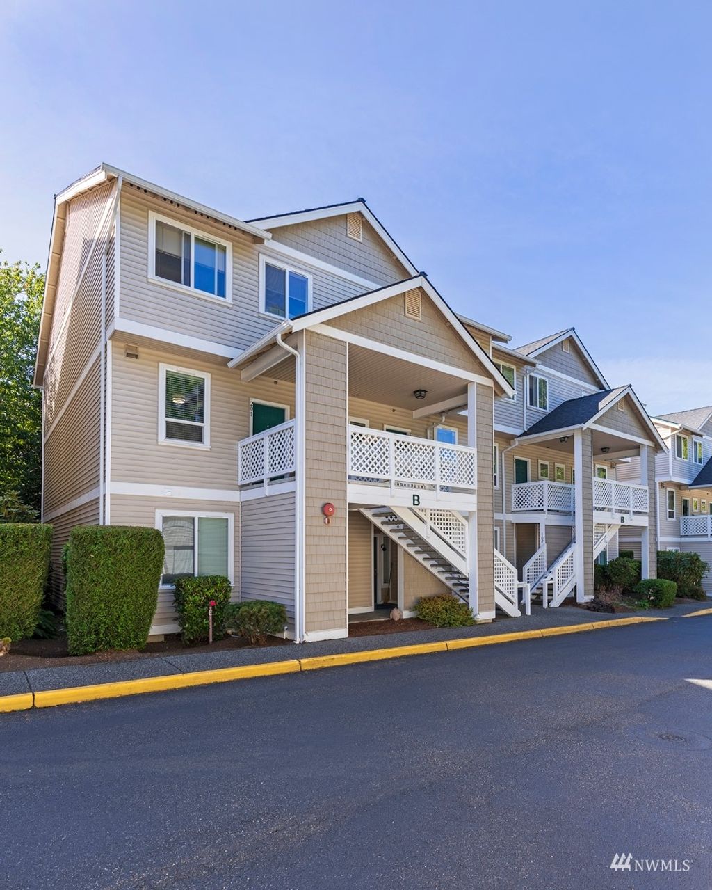 Photo of 17827 80th Avenue NE #B202, Kenmore, WA 98028 (MLS # 1994399)