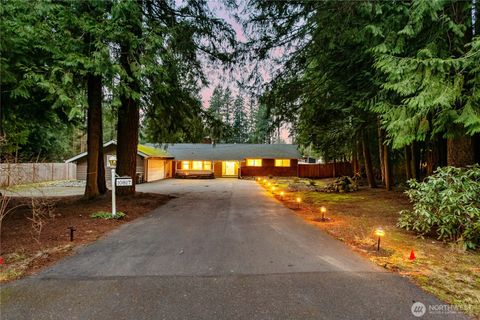 Photo of 10817 147th Street E, Puyallup, WA 98374 (MLS # 2474655)