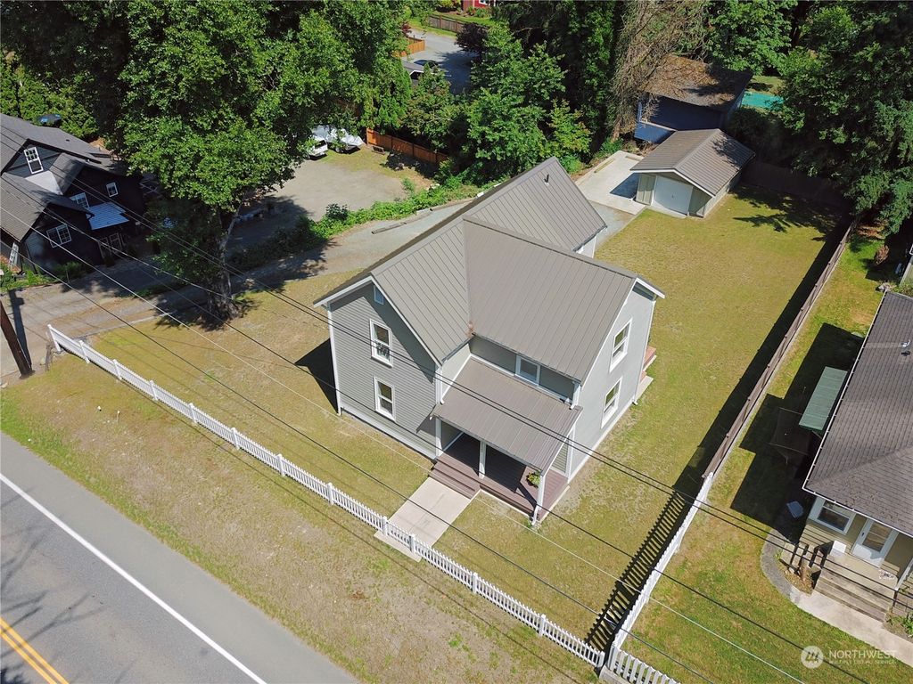 Photo of 8522 Preston Fall City Road SE, Preston, WA 98050 (MLS # 2133147)